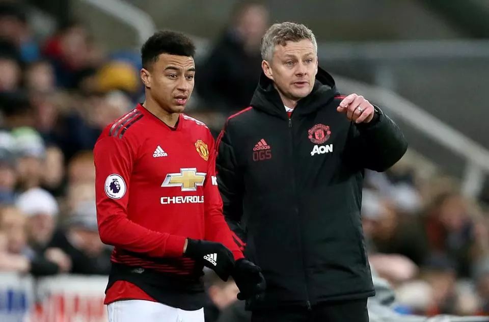 在高压下偶 在高压下偶